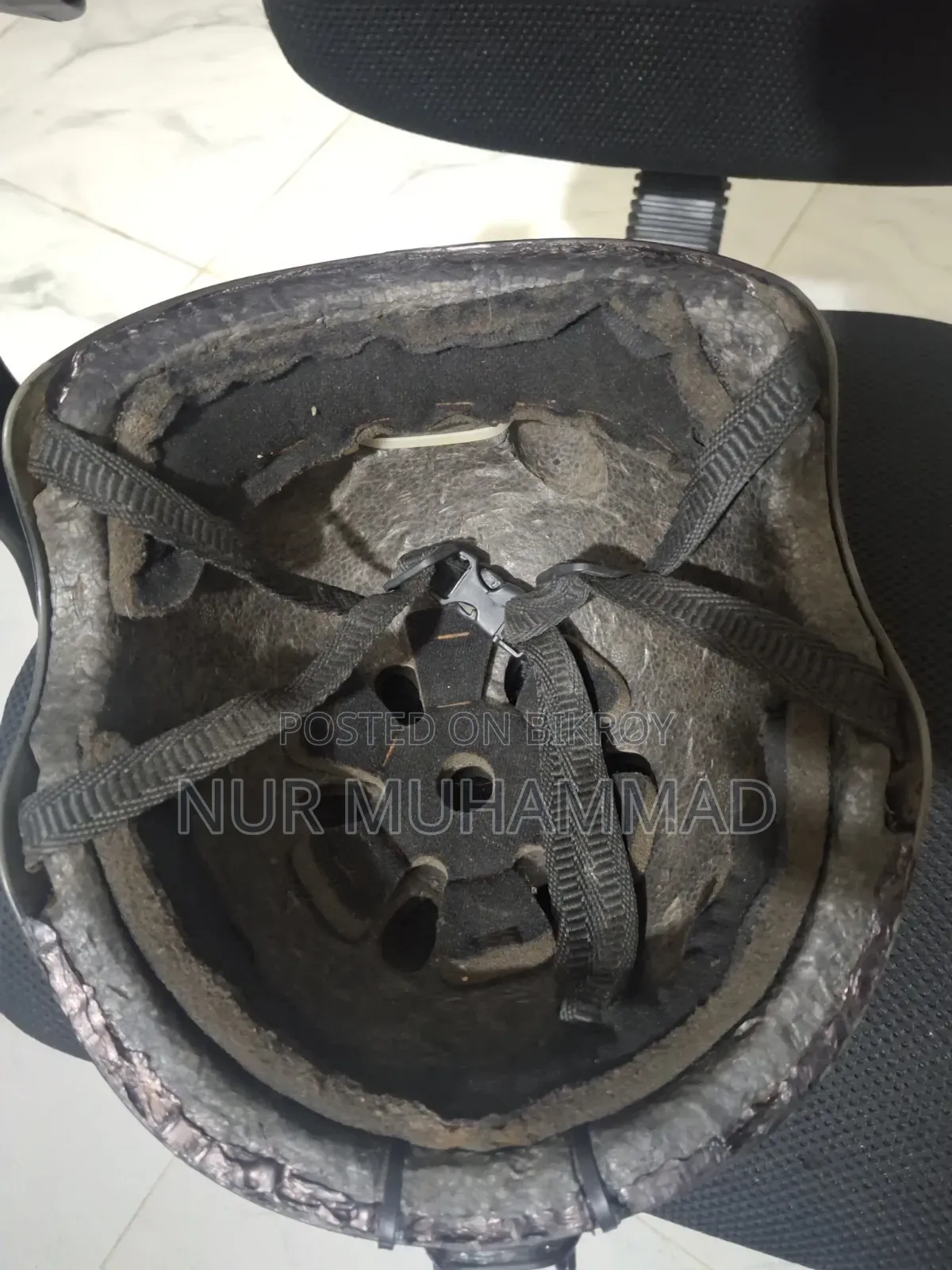 বিএমএক্স হেলমেট উইথ অ্যাকশন ক্যামেরা মাউন্ট