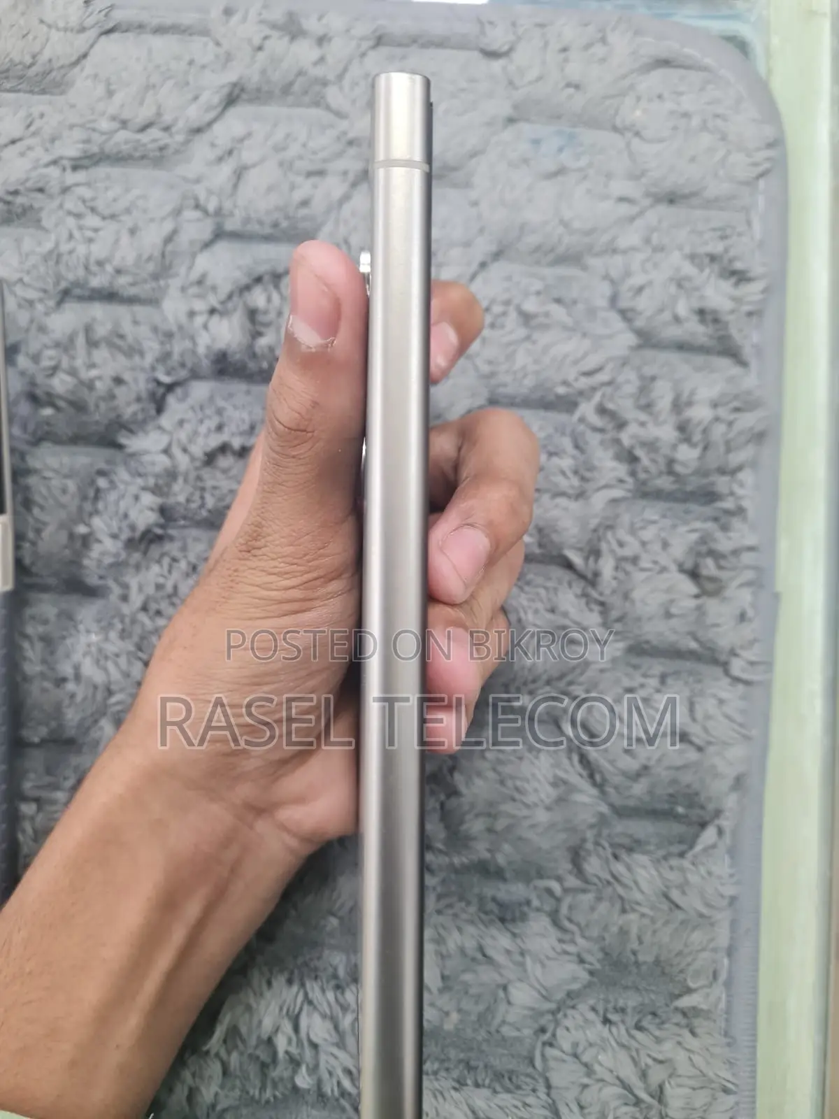 স্যামসাং গ্যালাক্সি এস২৪ আল্ট্রা ২৫৬ জিবি সিলভার