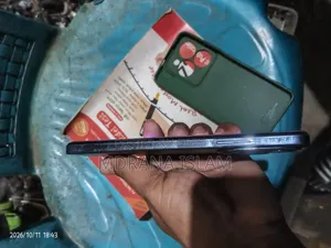 ইনফিনিক্স হট ৪০আই ১২৮ জিবি ব্ল্যাক
