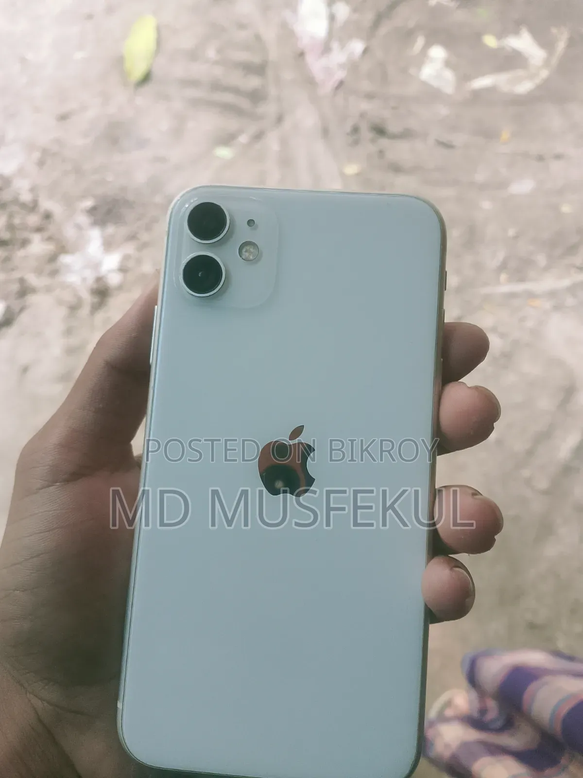 Apple iPhone 11 64 GB White