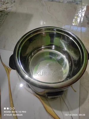 Kiam ব্র্যান্ডের ১.৮ লিটার রাইস কুকার