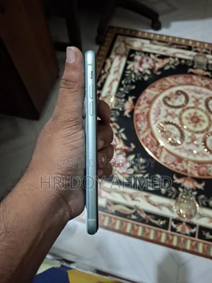 অ্যাপল আইফোন ১১ ৬৪ জিবি গ্রিন