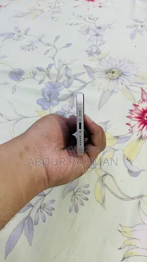 অ্যাপল আইফোন ১২ ১২৮ জিবি সাদা