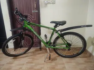 ফায়ারফক্স স্নাইপার ভি বাইসাইকেল