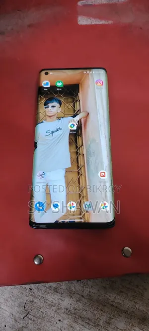 Motorola 128 GB Black
