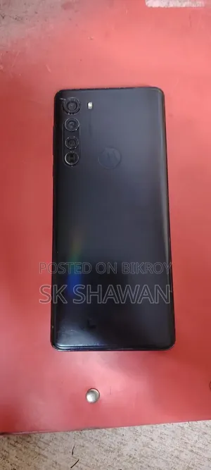 Motorola 128 GB Black