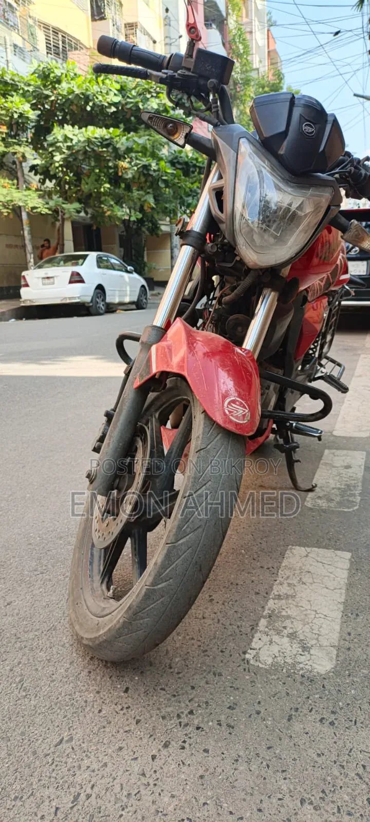 বেনেলি ২০২০ রেড