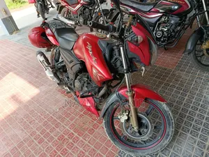 টিভিএস আপাচে আরটিআর ১৬০ টুভি ২০১৯ রেড