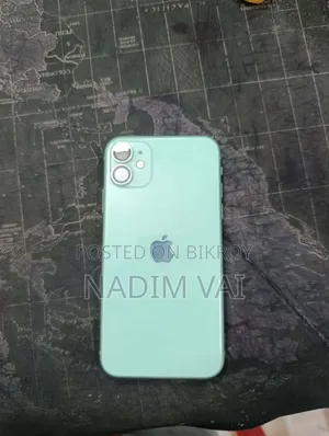 New Apple iPhone 11 64 GB Blue
