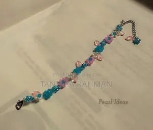 হাতে তৈরি পুতির ব্রেসলেট