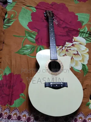 Moon Star Guitar