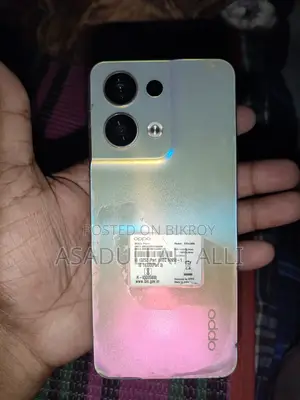 অপ্পো রেনো৮ ৫জি ১২৮ জিবি সাদা