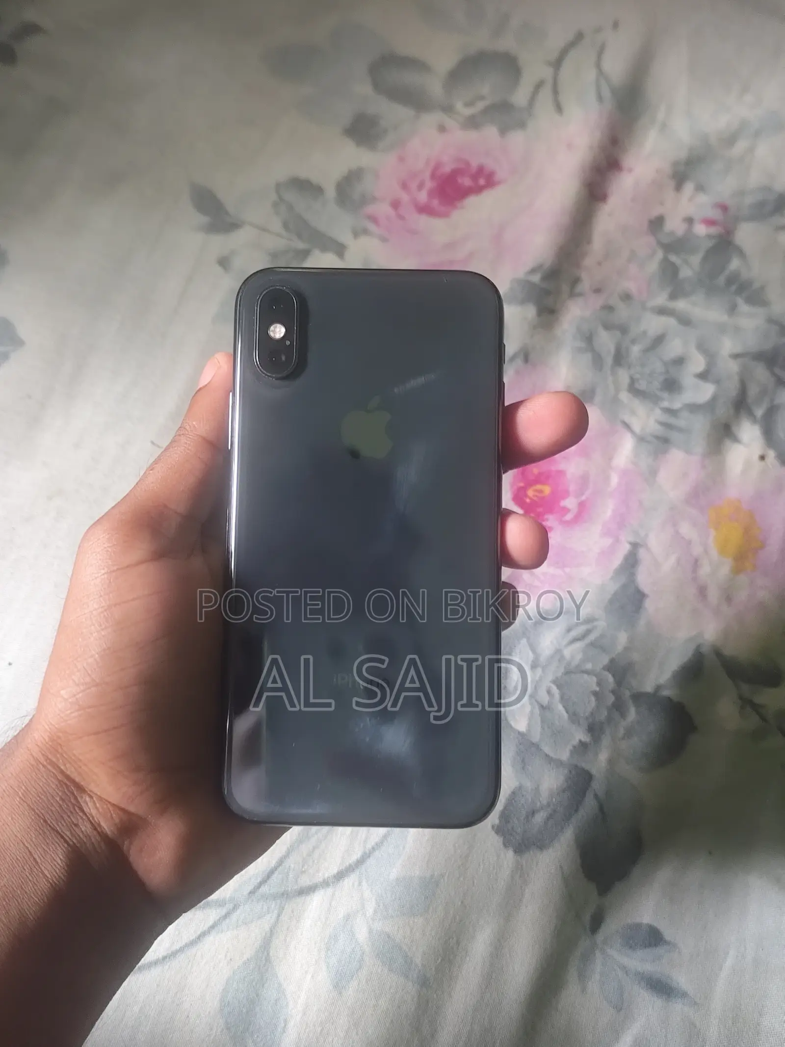 অ্যাপল আইফোন এক্সএস ২৫৬ জিবি ব্ল্যাক