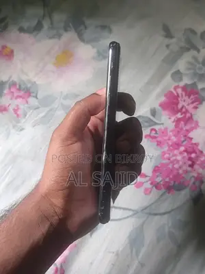 অ্যাপল আইফোন এক্সএস ২৫৬ জিবি ব্ল্যাক