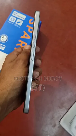 Tecno Spark Go 3 64 GB Silver