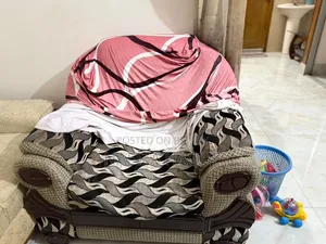 Tabib, Sofa