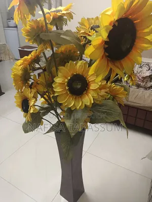 বিক্রির জন্য কৃত্রিম সূর্যমুখীর তোড়া