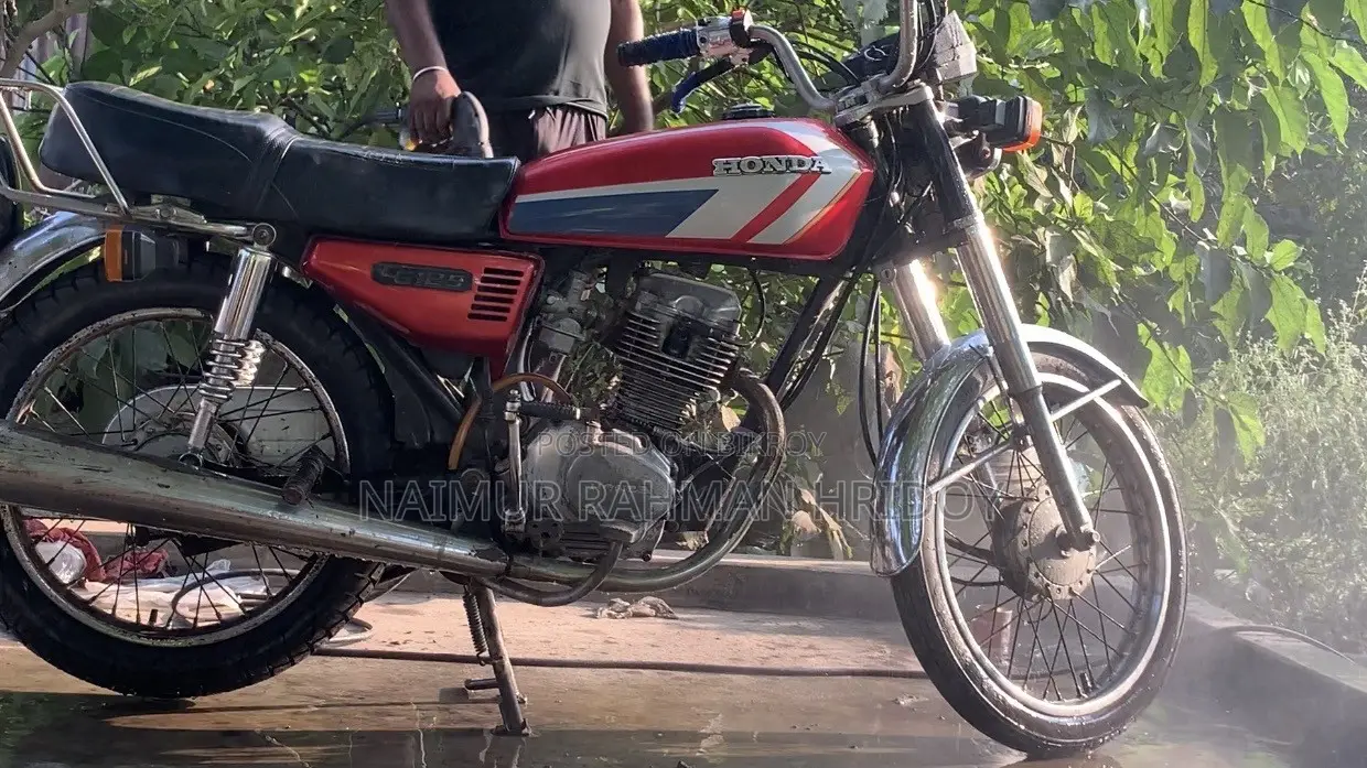 Honda 1996 Red