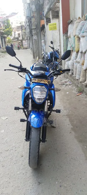 সুজুকি বাইক ২০২১ নীল