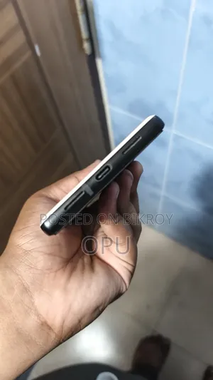 গুগল পিক্সেল ৬ ১২৮ জিবি গ্রাফাইট