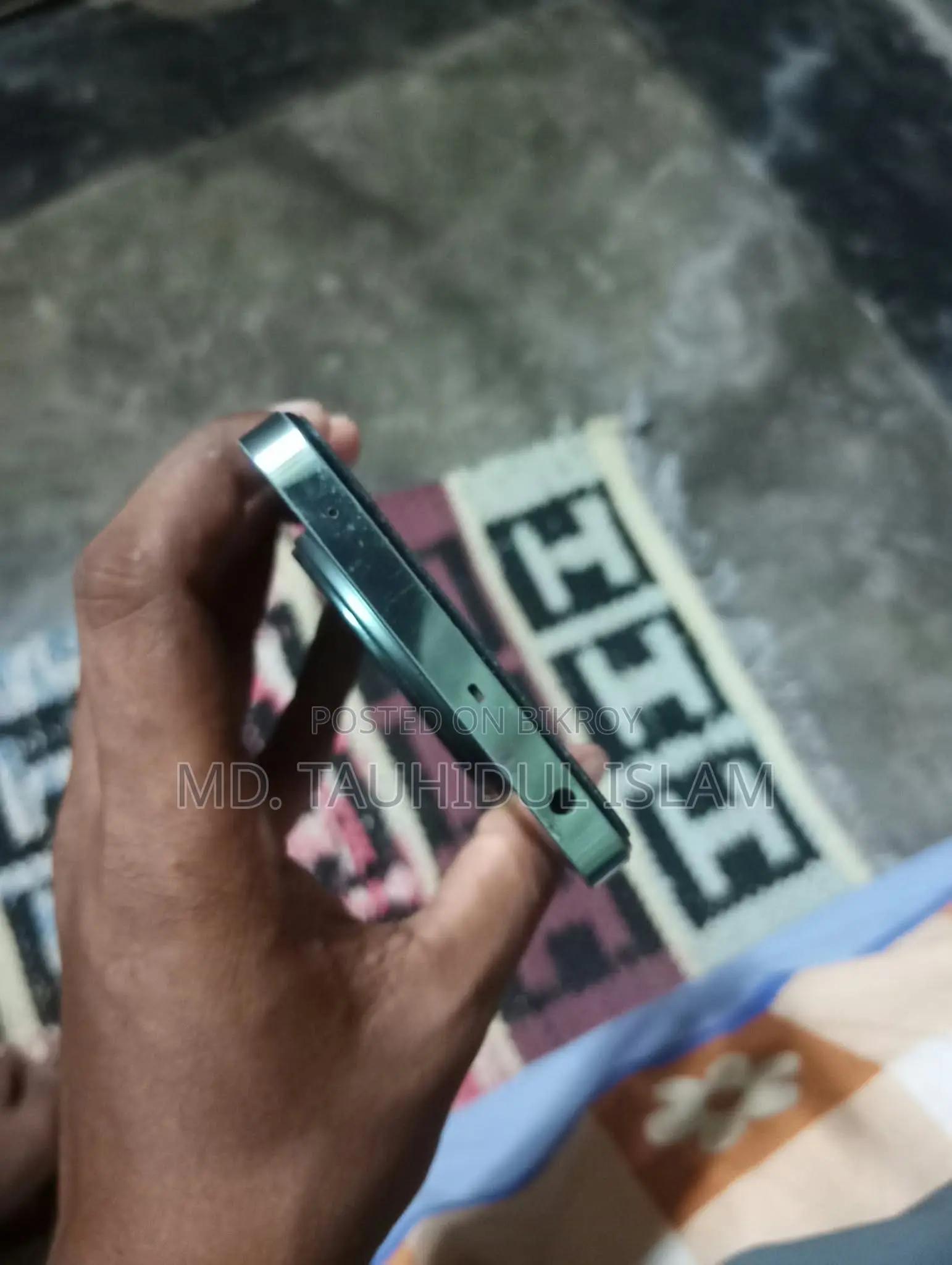 Realme 128 GB Green