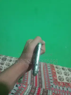 অ্যাপল আইফোন ১১ ১২৮ জিবি হোয়াইট