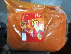 হলুদ এবং মরিচের গুঁড়া বিক্রি