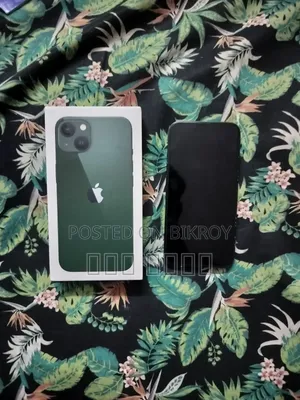 Apple iPhone 13 128 GB Green