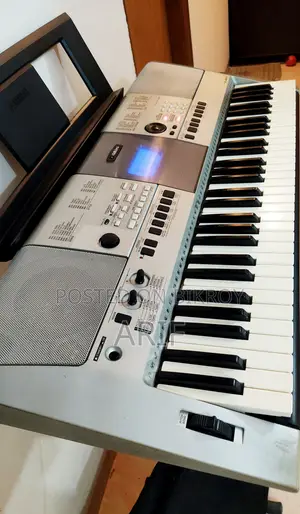 YAMAHA PSR-E413 Touch Sensitive Keyboard With Bag (MIDI + Live)