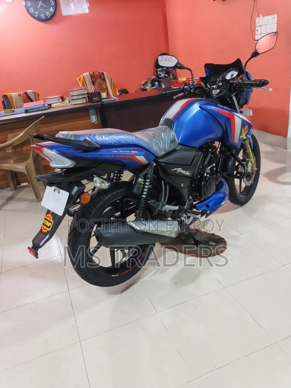 টিভিএস অ্যাপাচি আরটিআর ১৬০ টু ভি ২০২৩ ব্লু