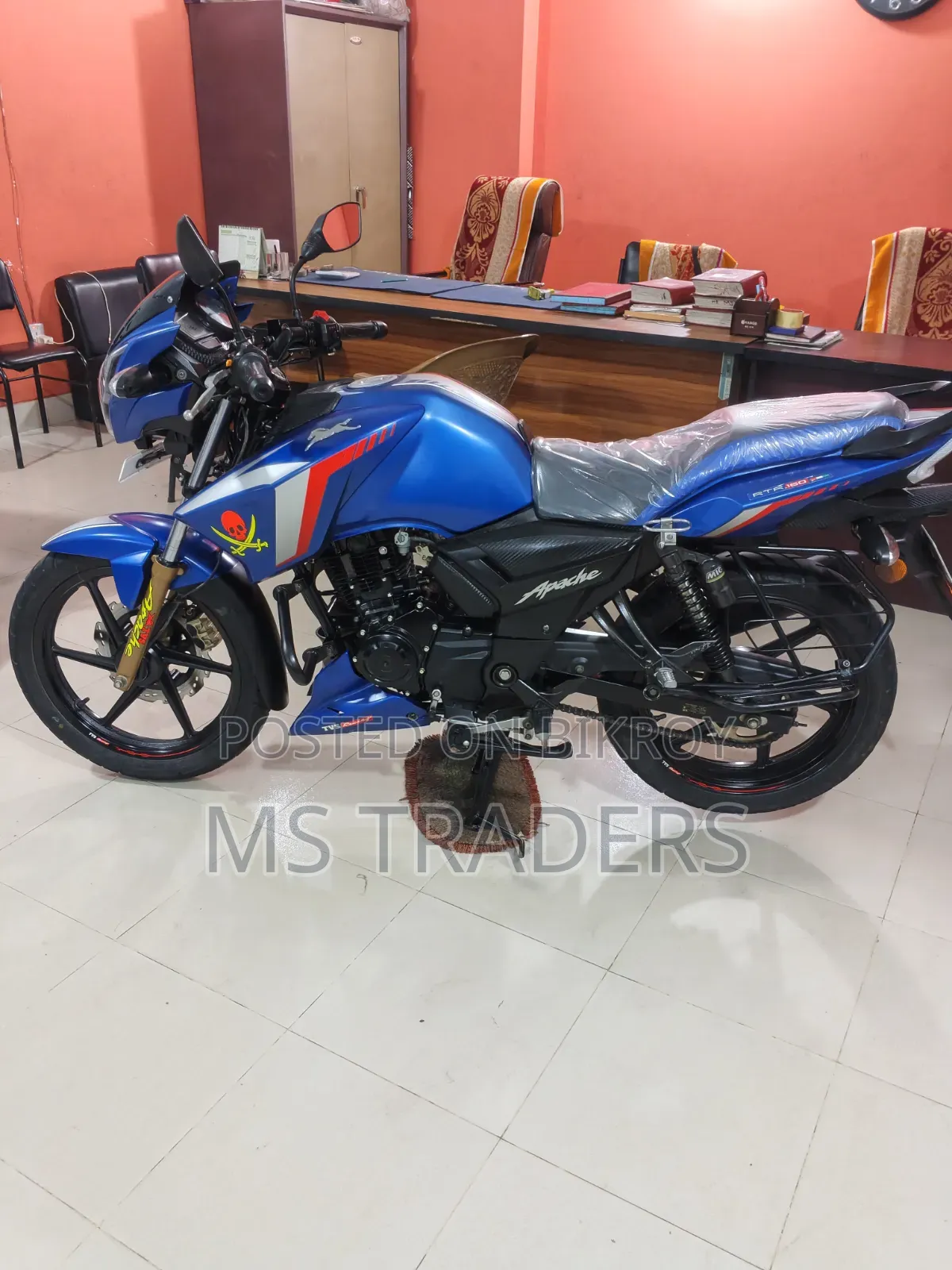 টিভিএস অ্যাপাচি আরটিআর ১৬০ টু ভি ২০২৩ ব্লু