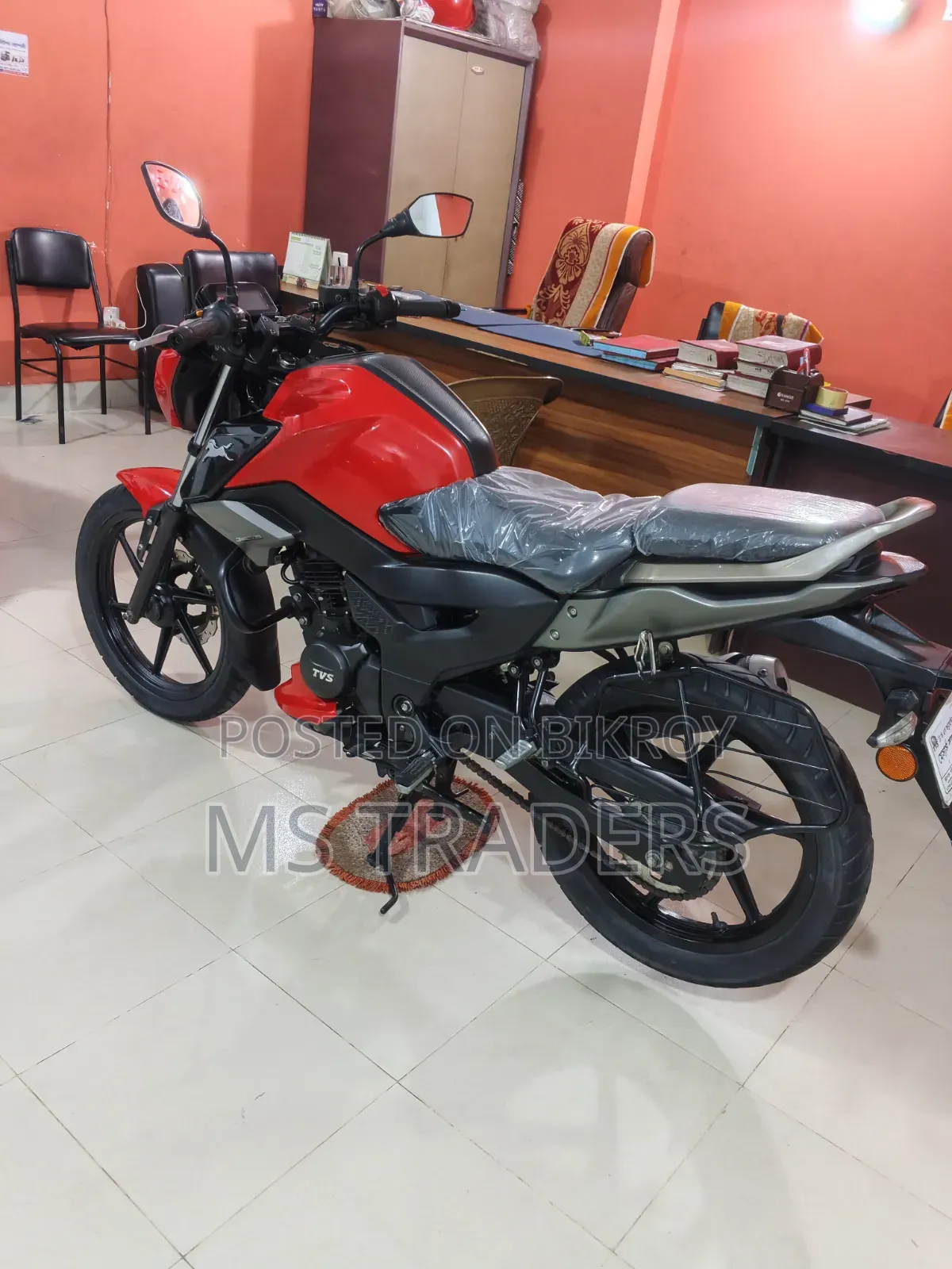 টিভিএস রাইডার ১২৫ ২০২৪ লাল