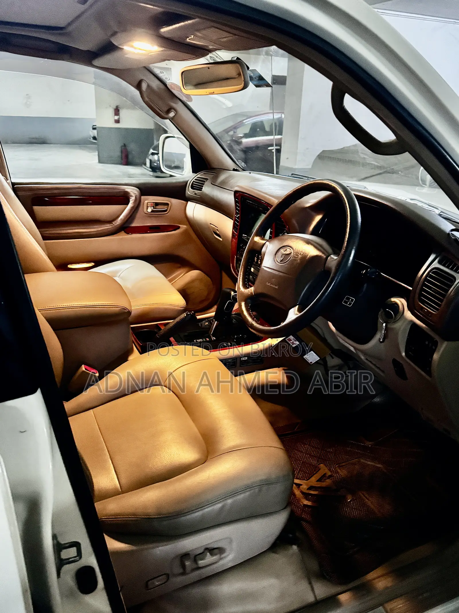 Toyota Land Cruiser Cygnus 4.7 1999 Pearl