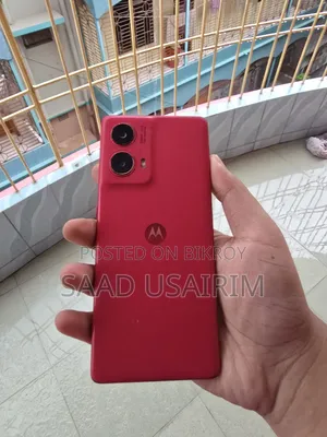 Motorola Moto G85 128 GB Red