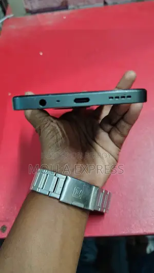 রিয়েলমি নারজো ৭০এক্স ১২৮ জিবি ব্রোঞ্জ
