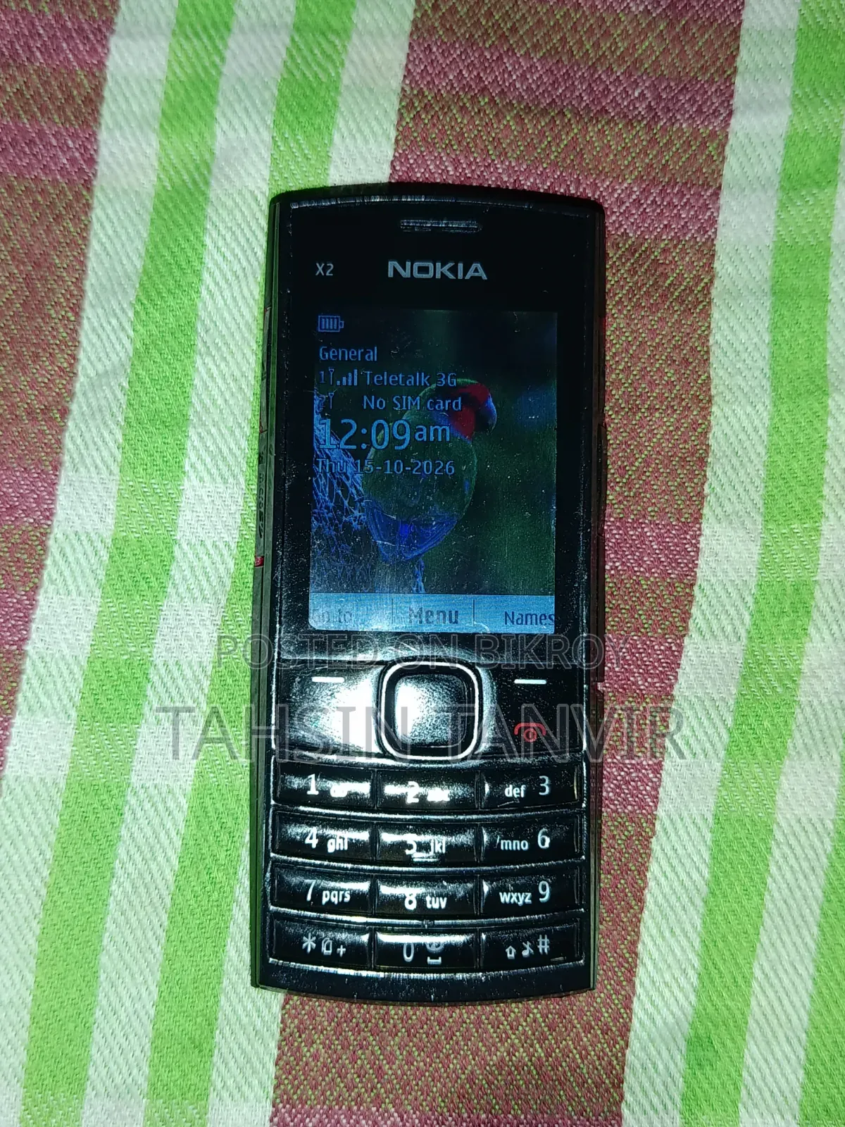 নোকিয়া এক্স২-০২ লাল