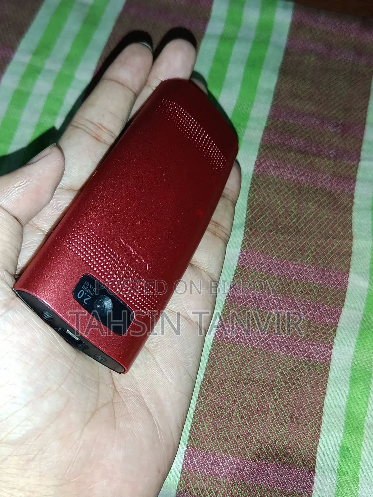 নোকিয়া এক্স২-০২ লাল