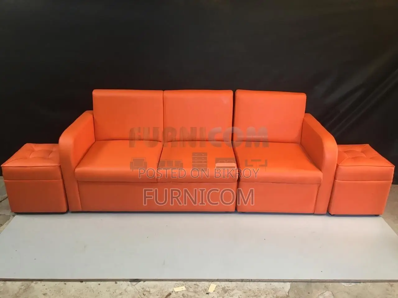 Stylish Ply-Wood Sofa With Tool Chair