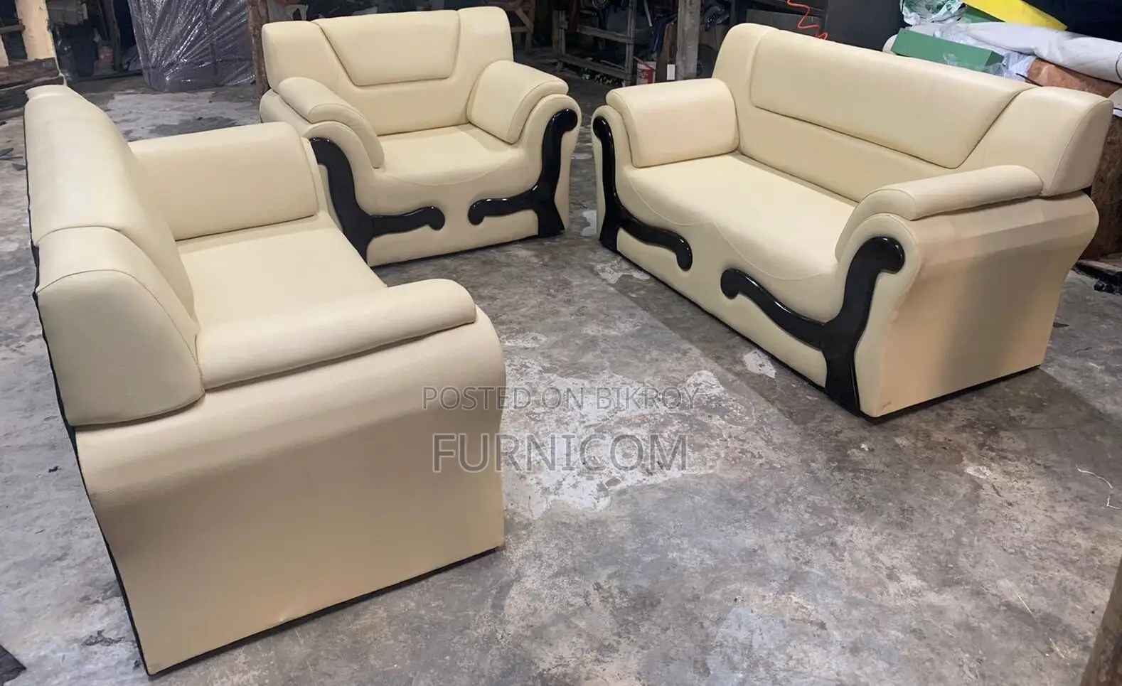 Rolled Arm Leaqueared Sofa Set Home and Office Sofa High Quality Synth