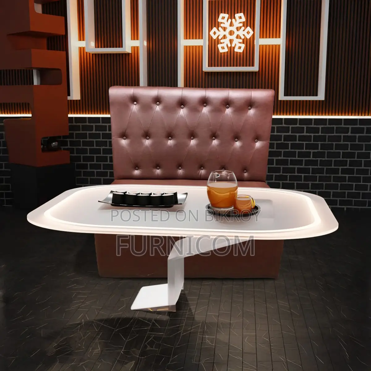 Rasturant Sofa / Sofa
