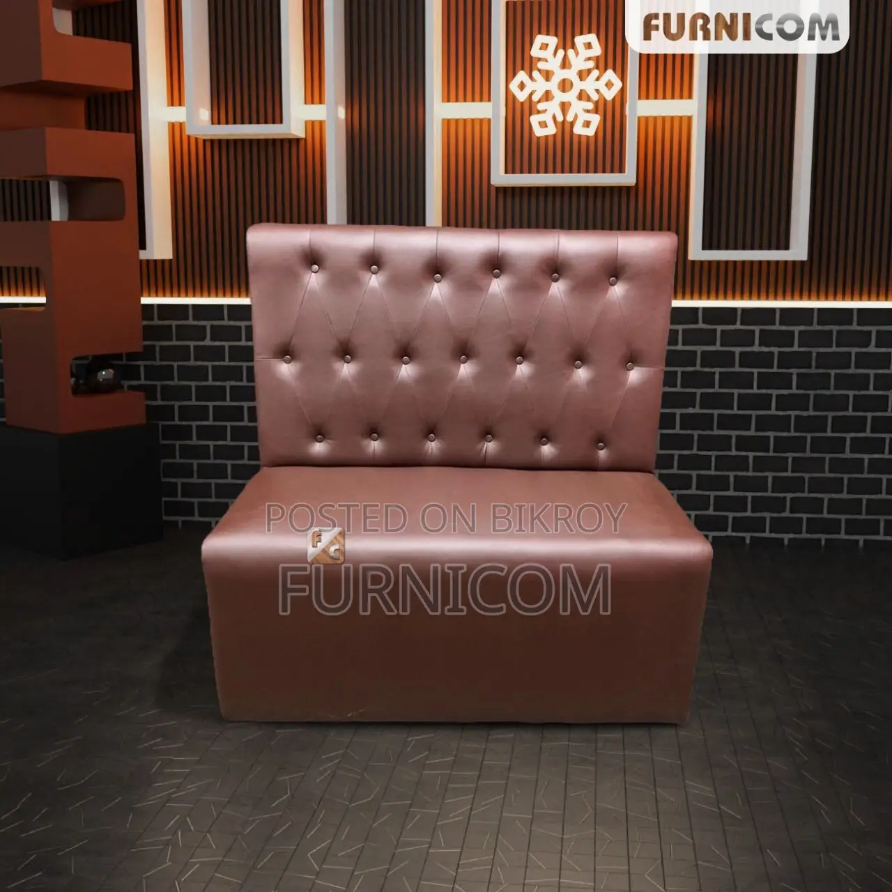 Rasturant Sofa / Sofa