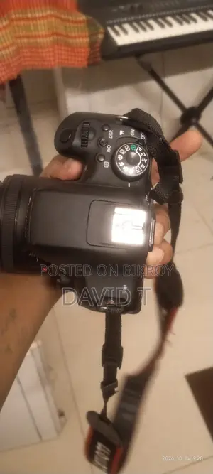 Canon 750D