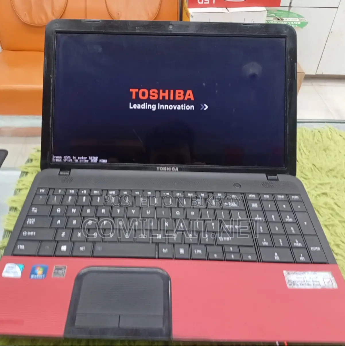 Toshiba, Intel Pentium, 320gb HDD, 4gb-Ram, 15.6" LED