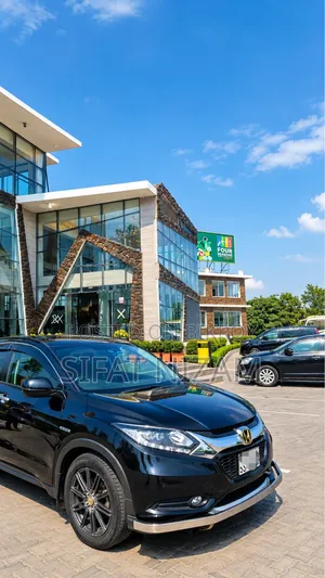 Honda Vezel 1.5 Hybrid 2WD 2016 Black