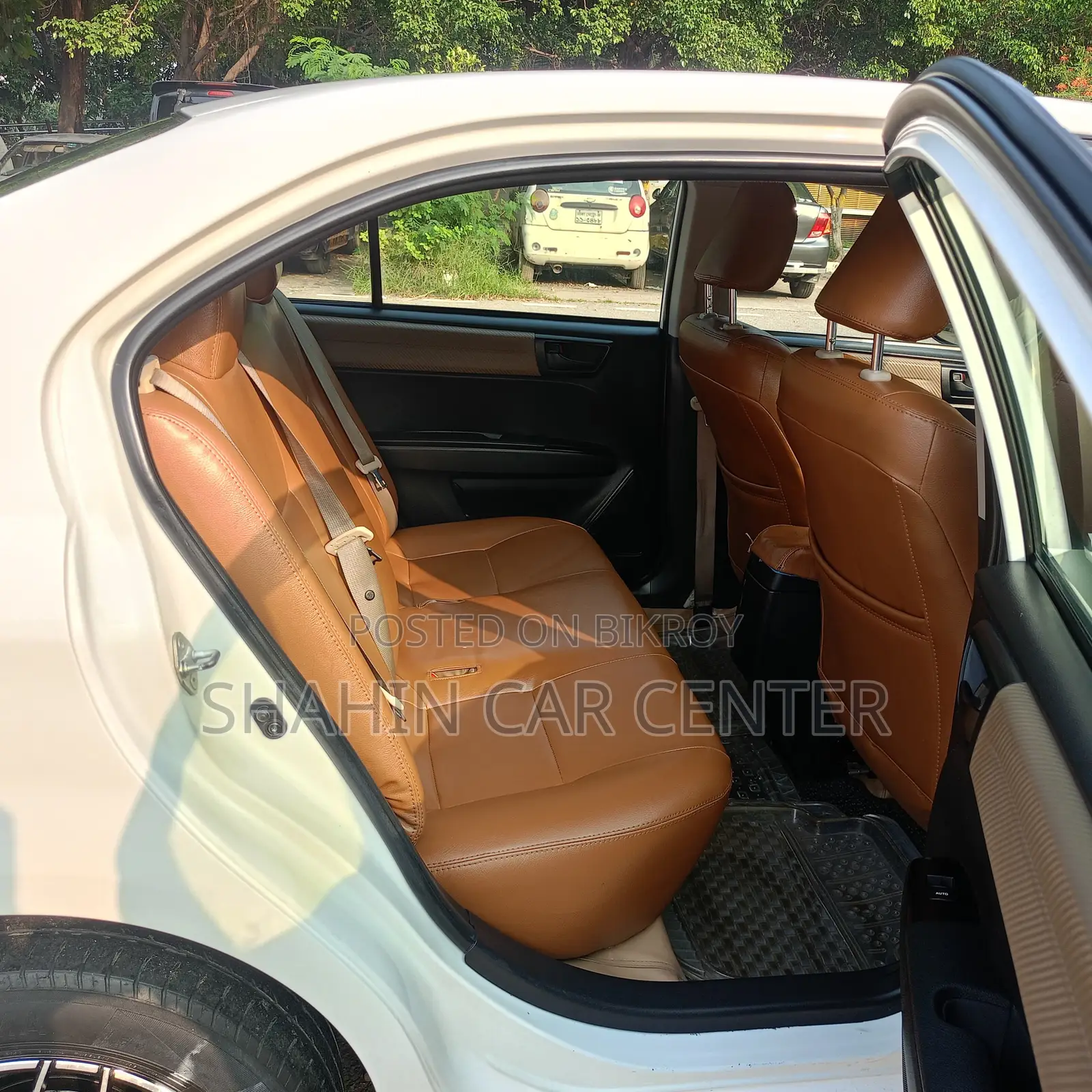 Toyota Axio 1.5 G Two-Wheel Drive 2012 White