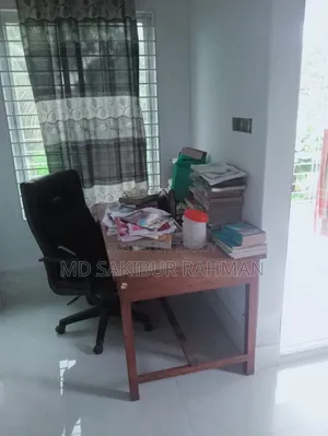 Chair Boss Revolving Manager Gaming Table Chair