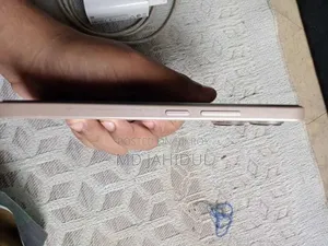 ইএল ২৫৬ জিবি হোয়াইট