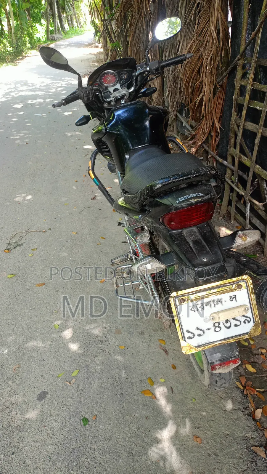 হিরো হাংক ২০১৬ কালো