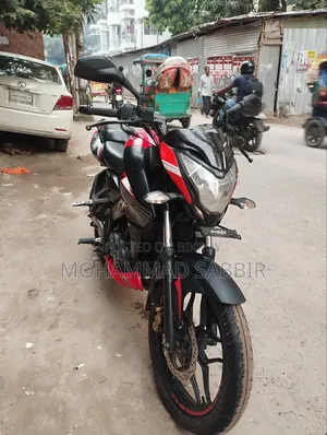 Bajaj Pulsar NS 160 2018 Red