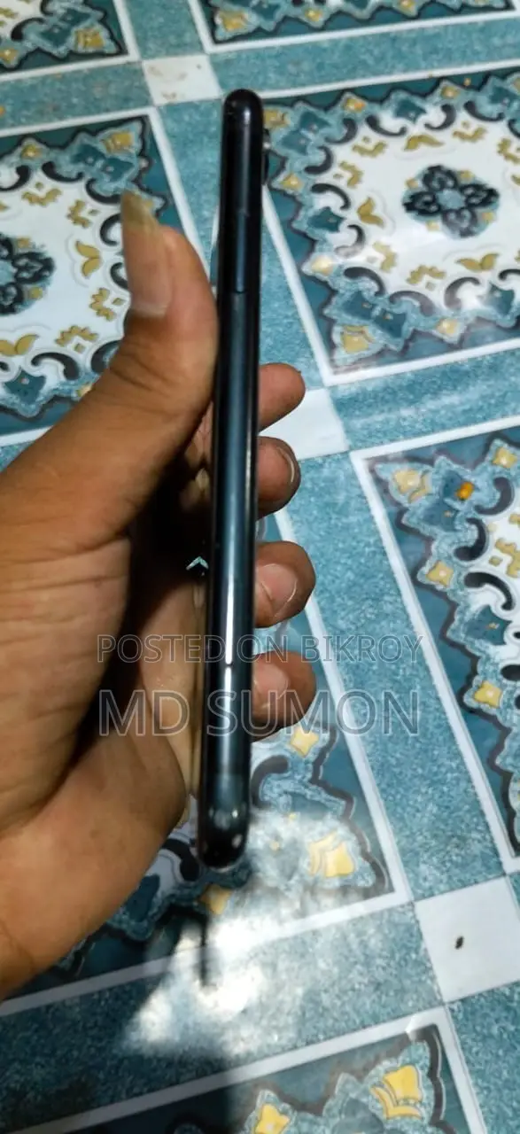 Apple iPhone XR 64 GB Black